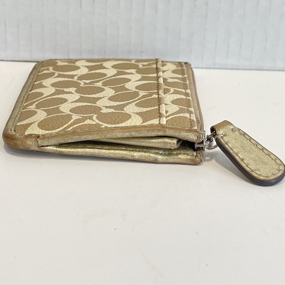 Coach Signature Logo Stripe Coin Purse Pouch Key Chain Change Gold Tan Wallet - - Picture 4 of 14